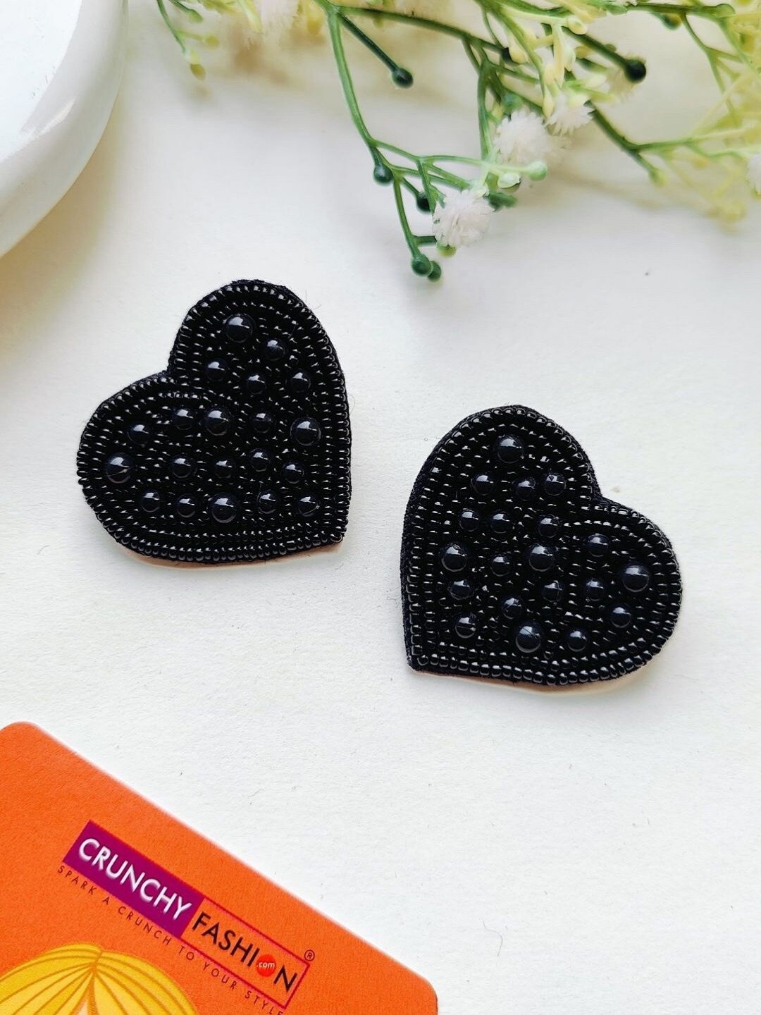 

Crunchy Fashion Beaded Heart Shaped Stud Earrings, Black