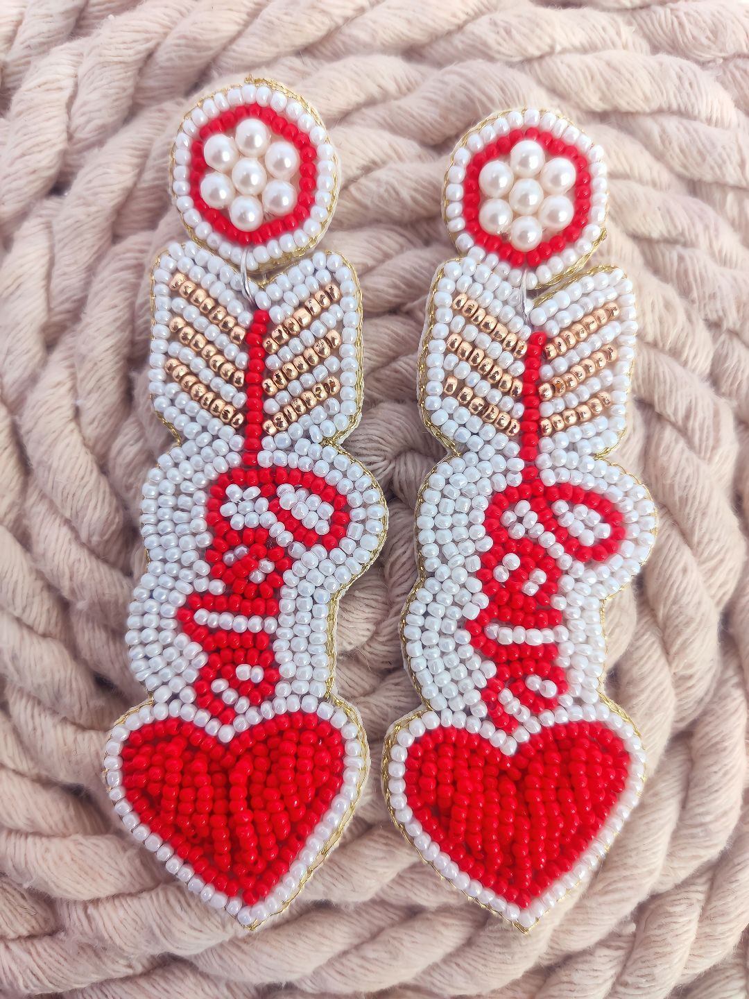 

Crunchy Fashion Beaded Heart Shaped Drop Earrings, Red