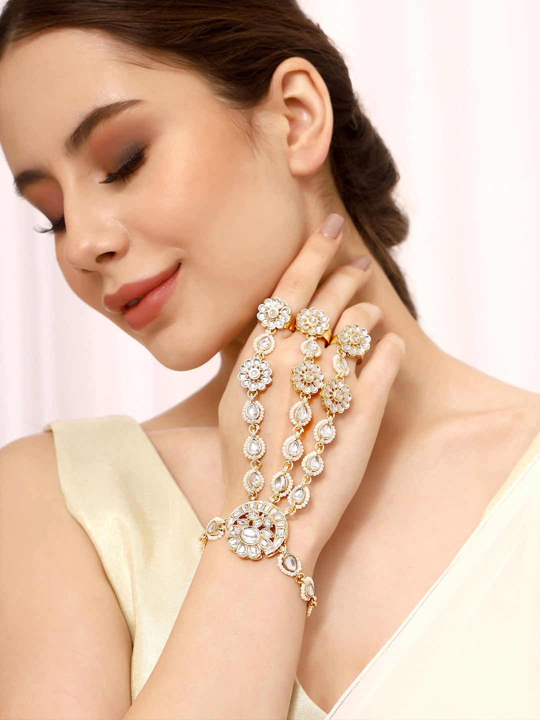 

Priyaasi Gold-Plated Brass Kundan-Studded Ring Bracelet