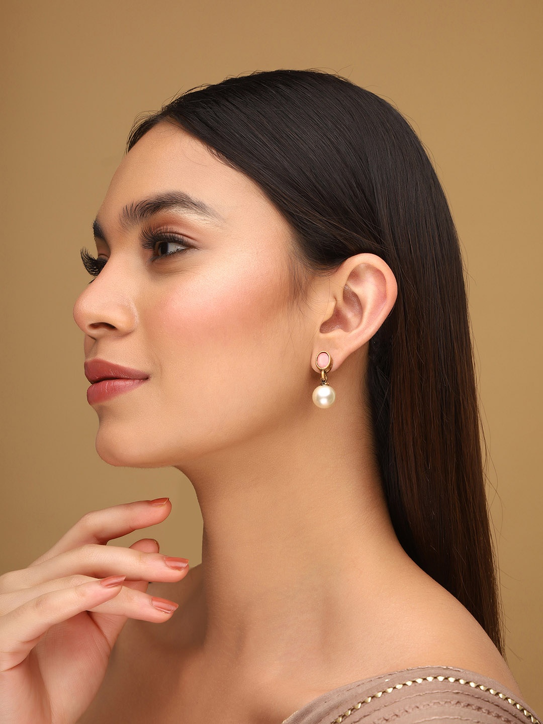

Priyaasi Gold Plated Drop Earrings