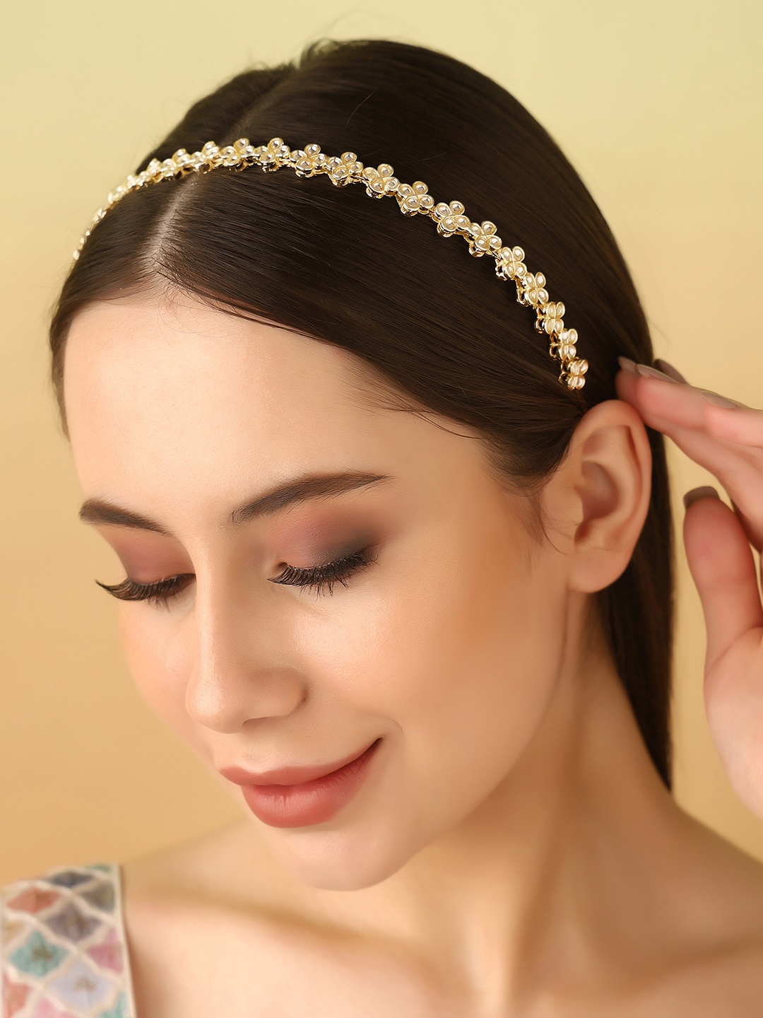 

Priyaasi Embellished Kundan Studded Tiara, Gold