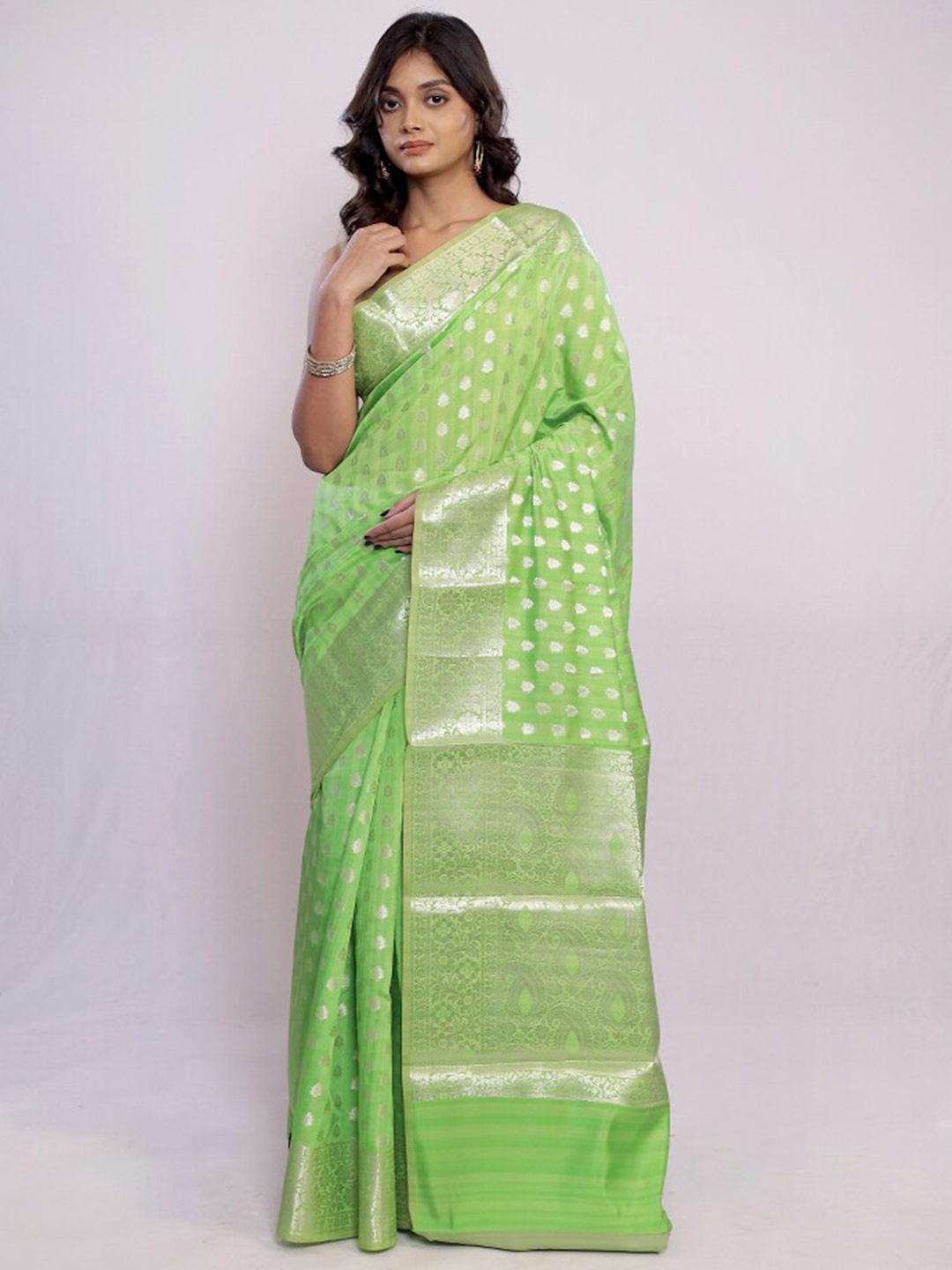 

AllSilks Ethnic Motifs Woven Design Zari Pure Silk Murshidabad silk Saree, White