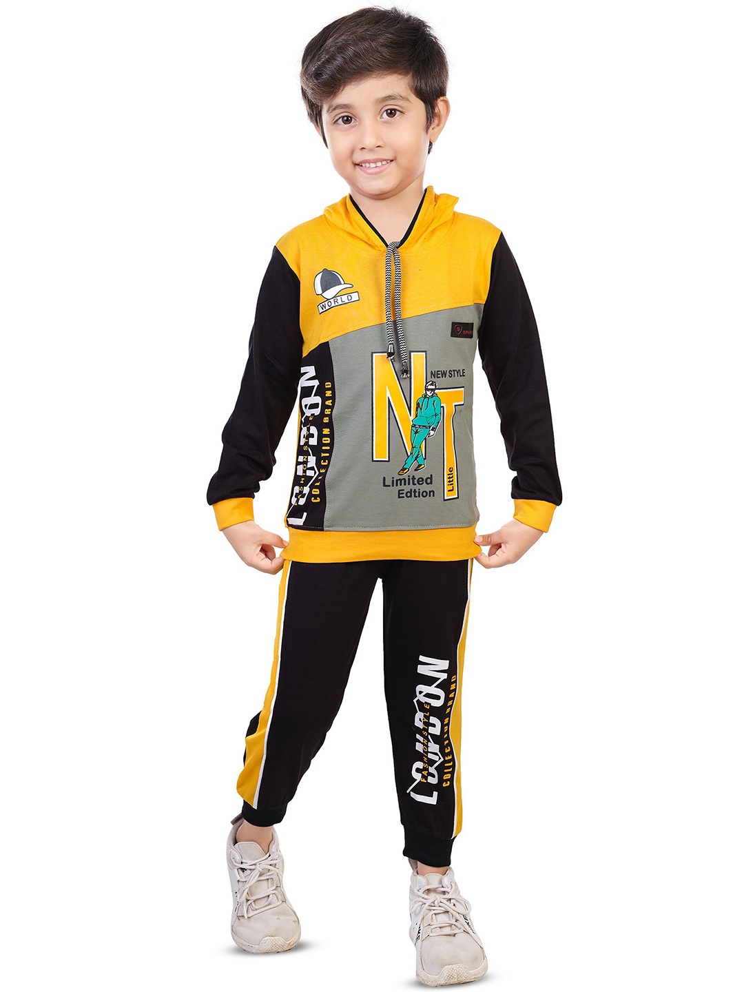 

BAESD Boys Printed Hooded Pure Cotton T-shirt With Pyjamas, Yellow