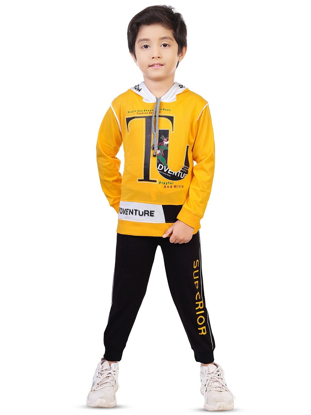 

BAESD Boys Hooded Pure Cotton T-shirt With Trousers, Yellow