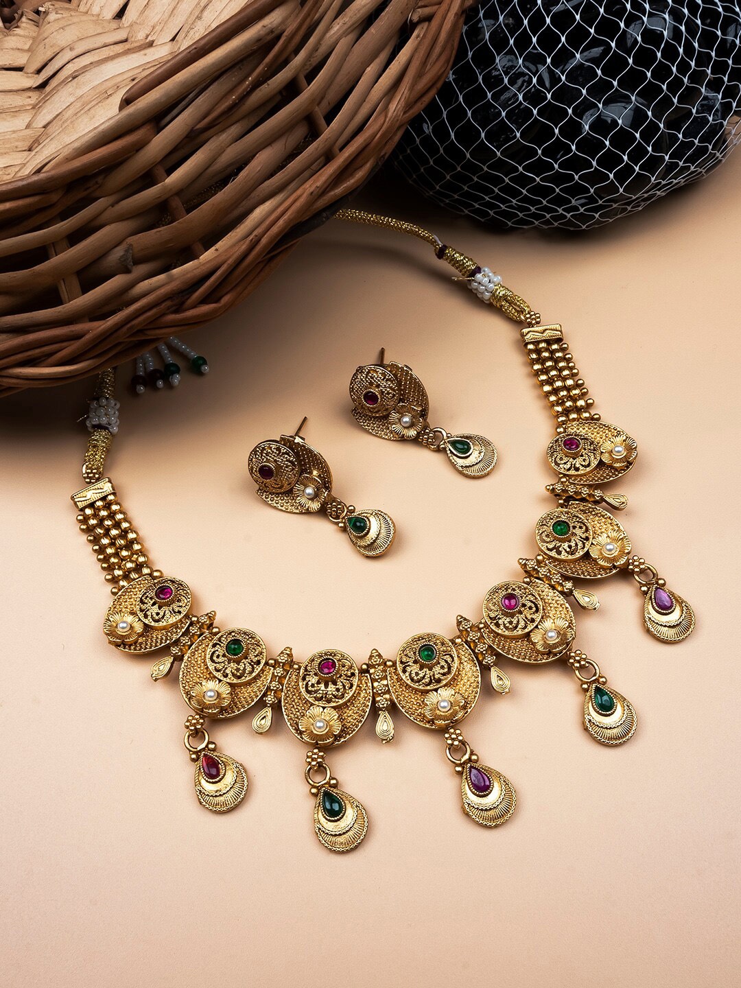 

StileAdda Gold-Plated Stone-Studded Kempu Jewellery Set