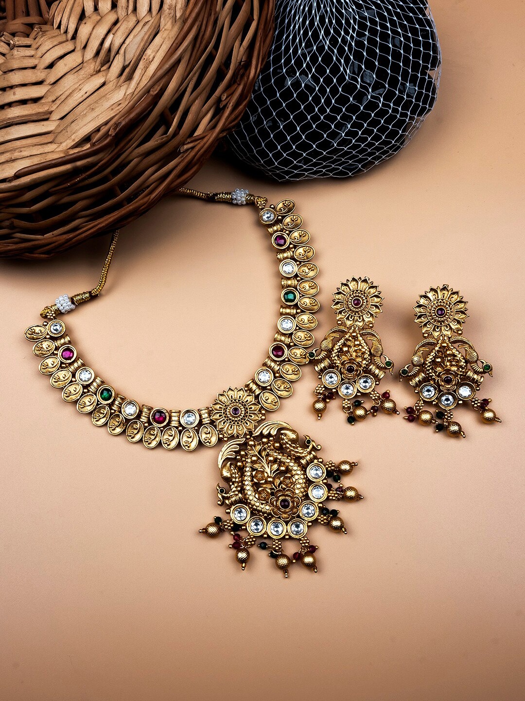 

StileAdda Gold-Plated Stone-Studded Kempu Jewellery Set