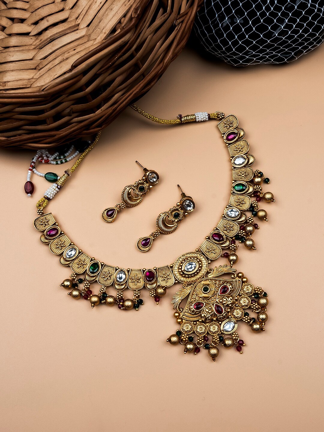 

StileAdda Gold-Plated Stone-Studded & Beaded Kempu Jewellery Set