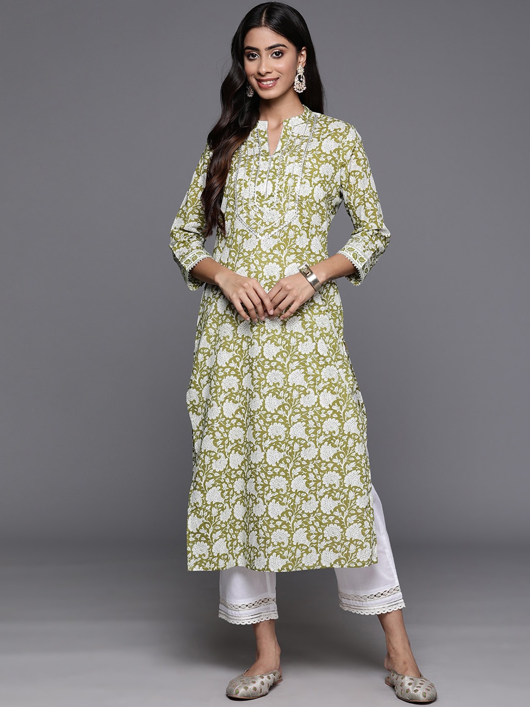 KALINI Floral Printed Mandarin Collar Gotta Patti Straight Kurta, Green