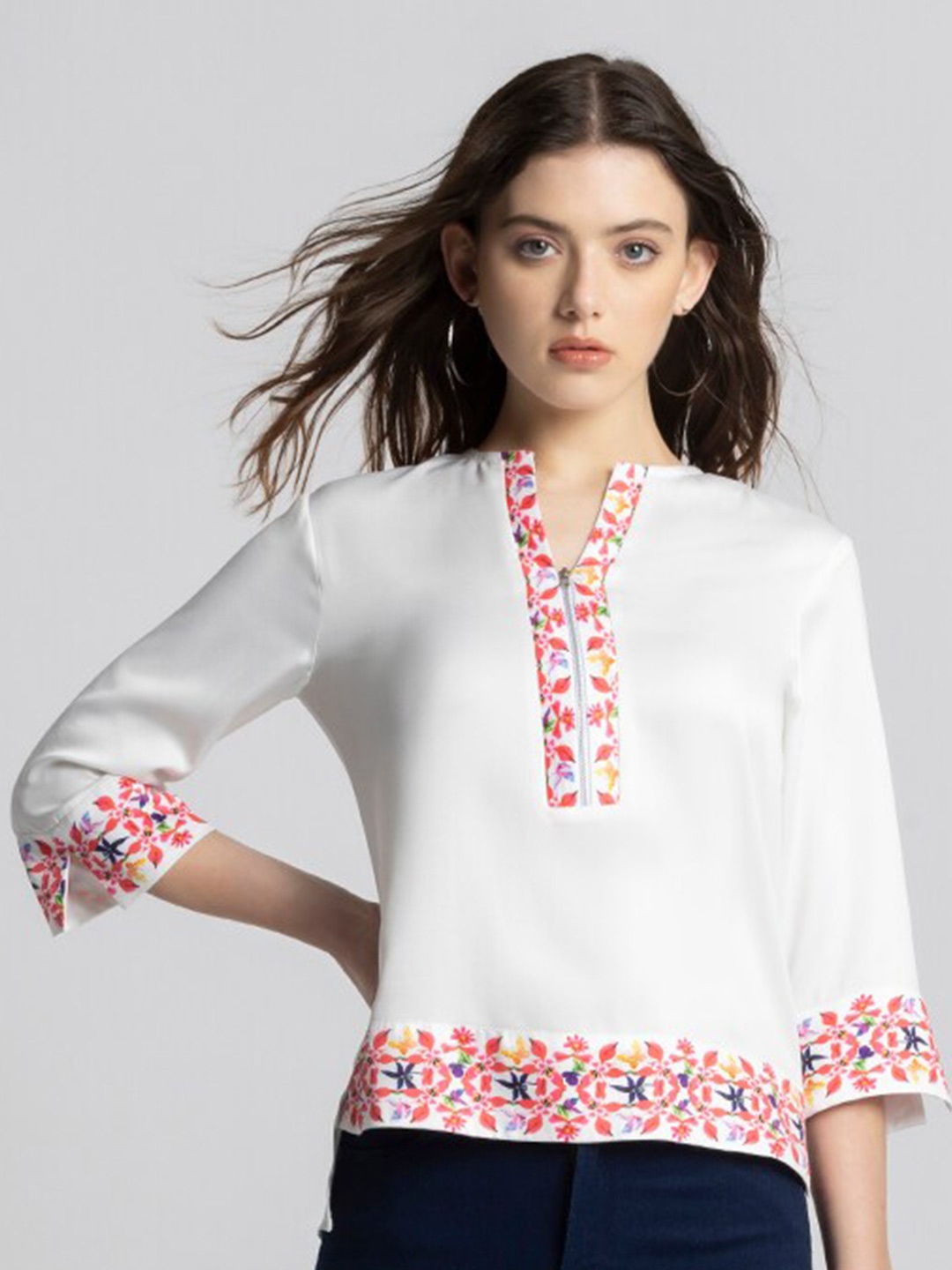 

SHAYE Floral Top, White