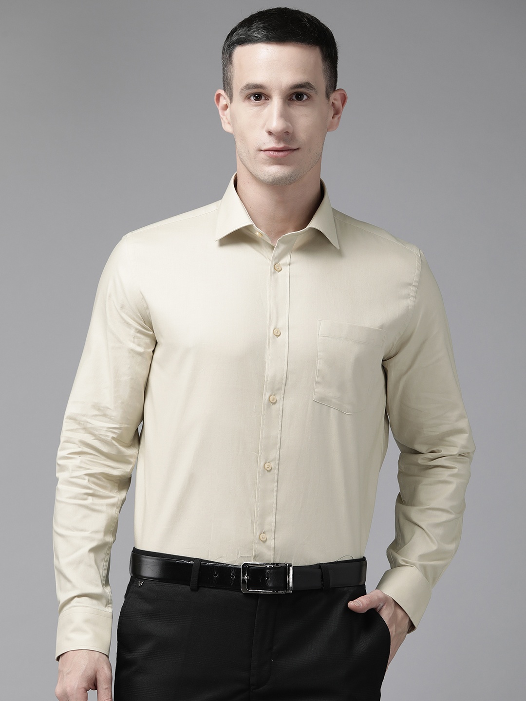 

Blackberrys Men Slim Fit Pure Cotton Formal Shirt, Beige