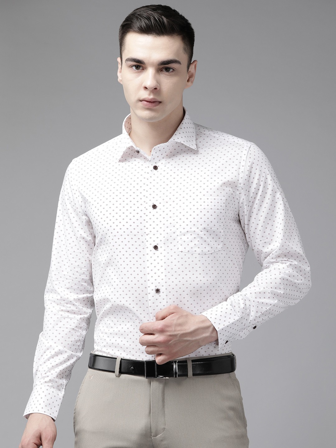 

Blackberrys Men Slim Fit Pure Cotton Printed Formal Shirt, White