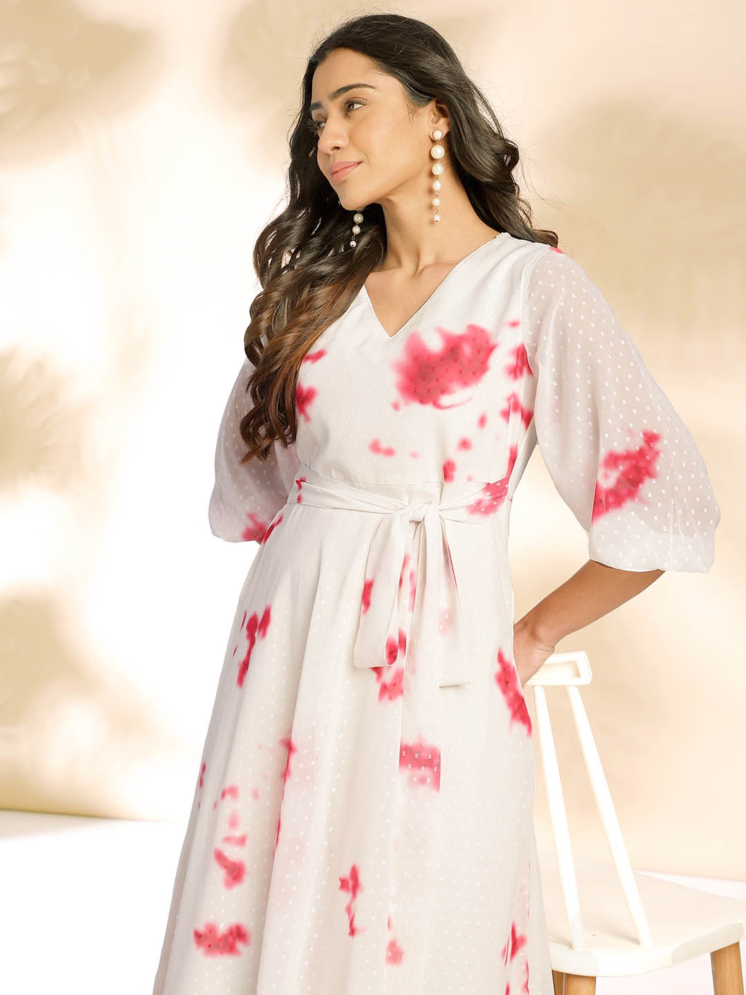 

Janasya Tie & Dye V-Neck Georgette Fit & Flare Dress, Off white