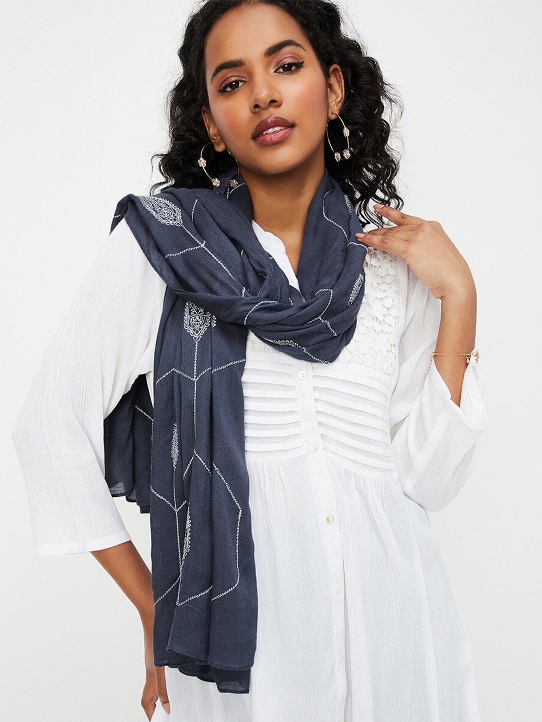 

max Women Scarf, Navy blue