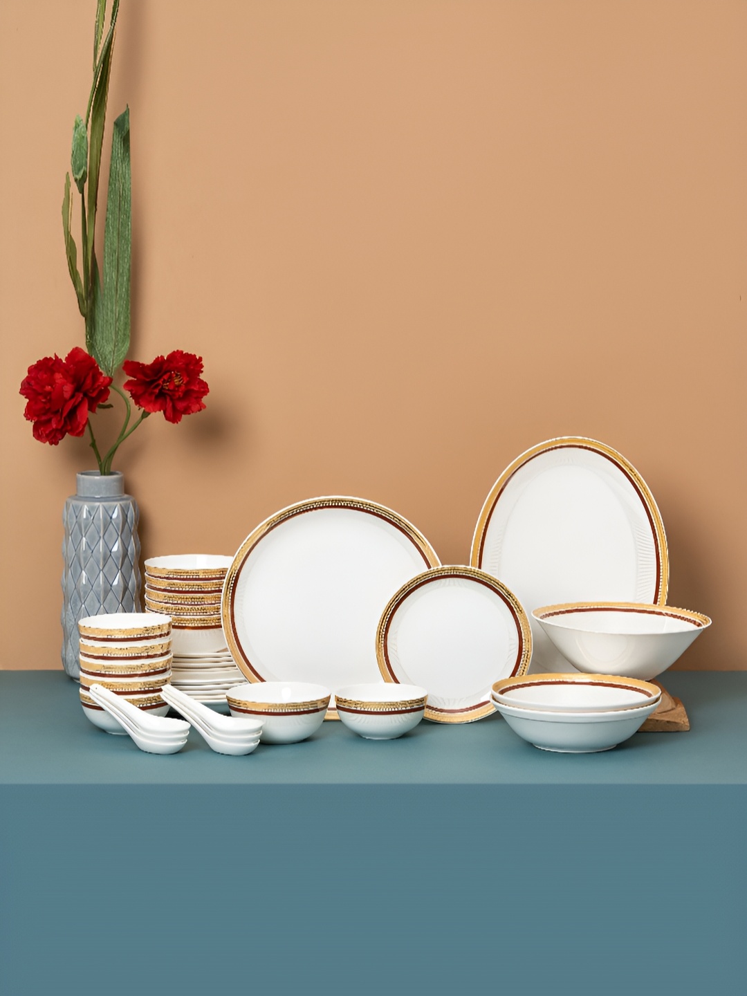 

JCPL White & Maroon 34 Pieces Ceramic Glossy Dinner Set