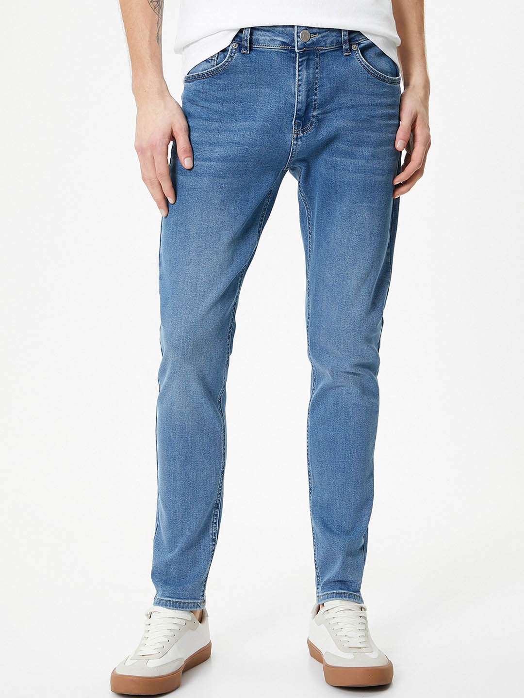 

Koton Men Regular Fit Mid Rise Cotton Jeans, Blue