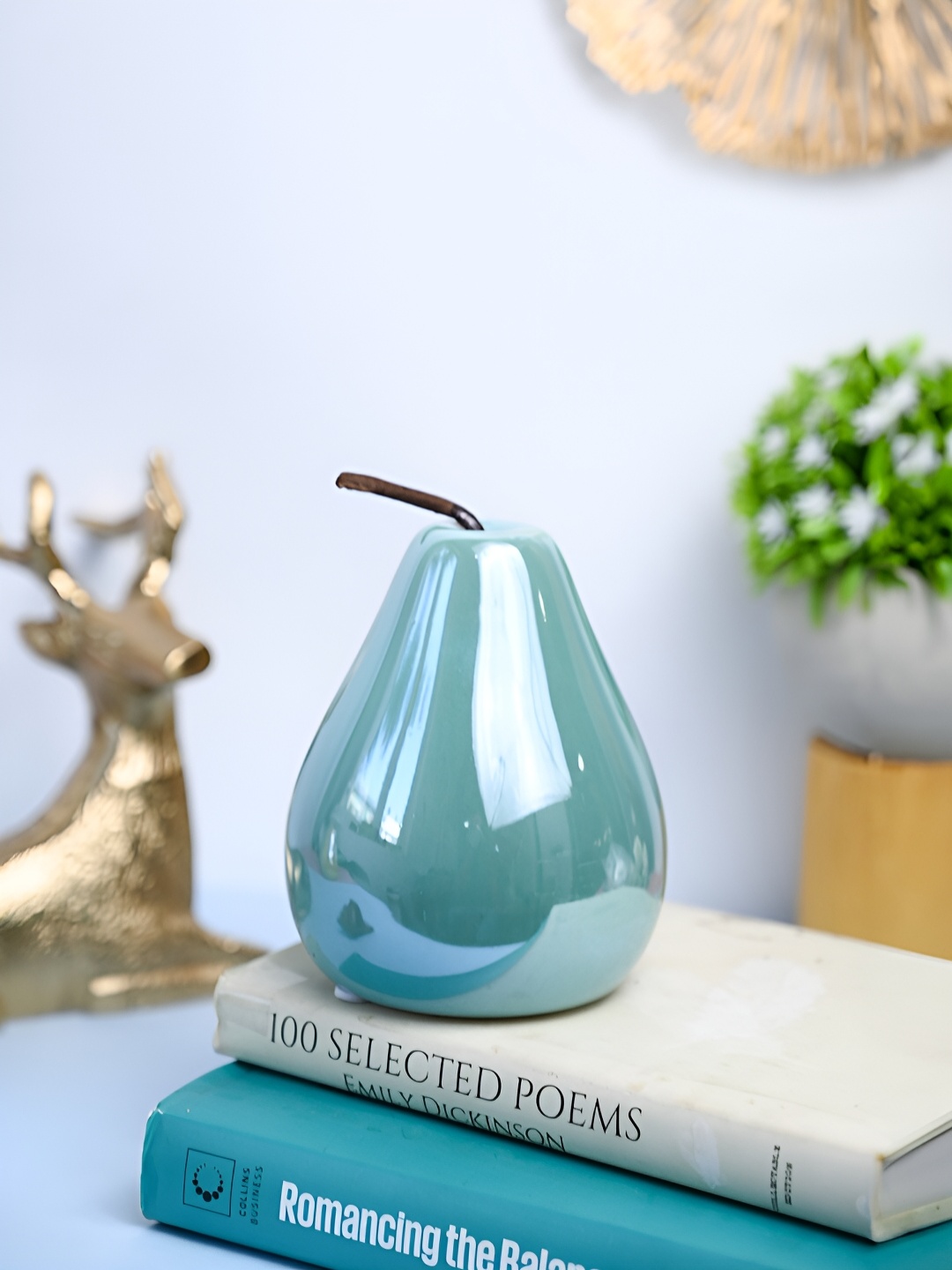 

MARKET99 Blue Figurine Showpiece