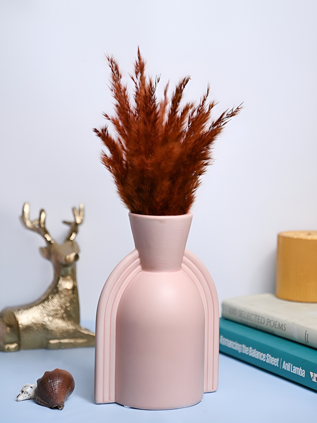 

MARKET99 Peach Ribbed Ceramic Vase