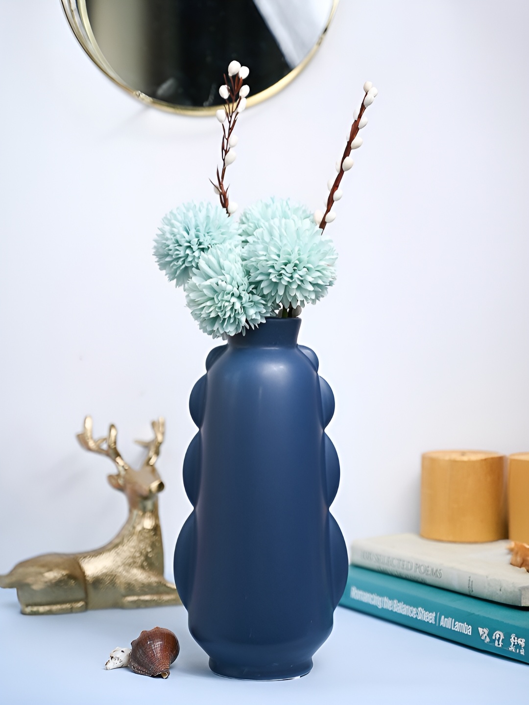 

MARKET99 Blue Patterned Ceramic Vase