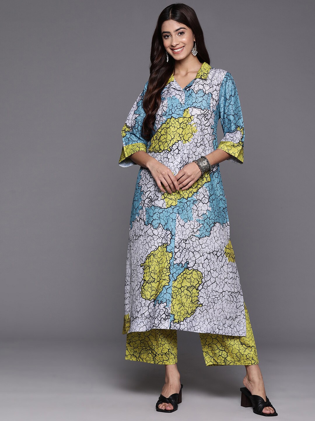 

KALINI Printed Regular Kurta With Trousers, Blue
