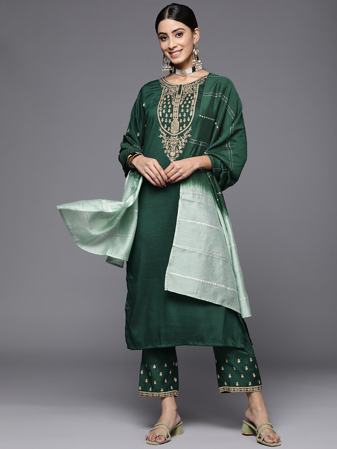 

KALINI Ethnic Motifs Embroidered Regular Kurta with Trousers & Dupatta, Green