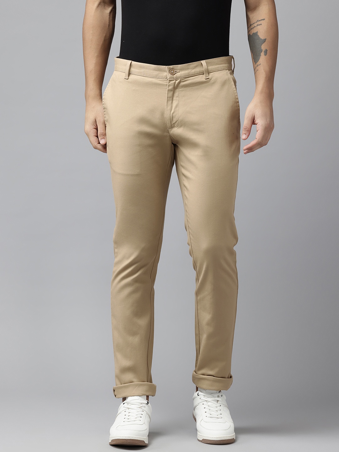

Blackberrys Men Slim Fit Low-Rise Trousers, Khaki