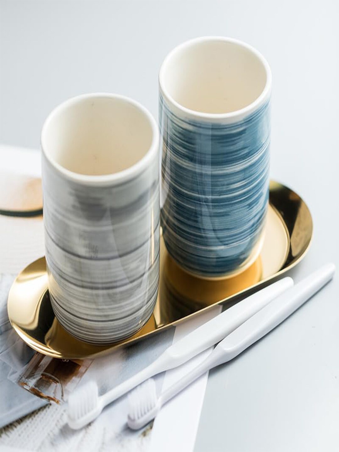 

Kuber Industries Blue & Grey 3 piece Abstract Ceramic Toothbrush Holder with Metal Tray