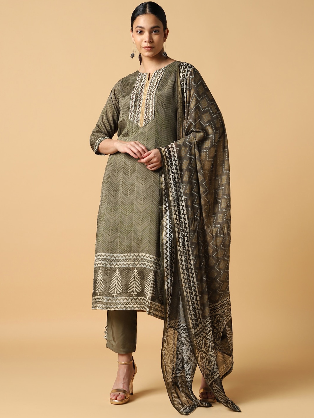 

House Of Dharaa Chevron Printed Kurta with Trousers & Dupatta, Olive