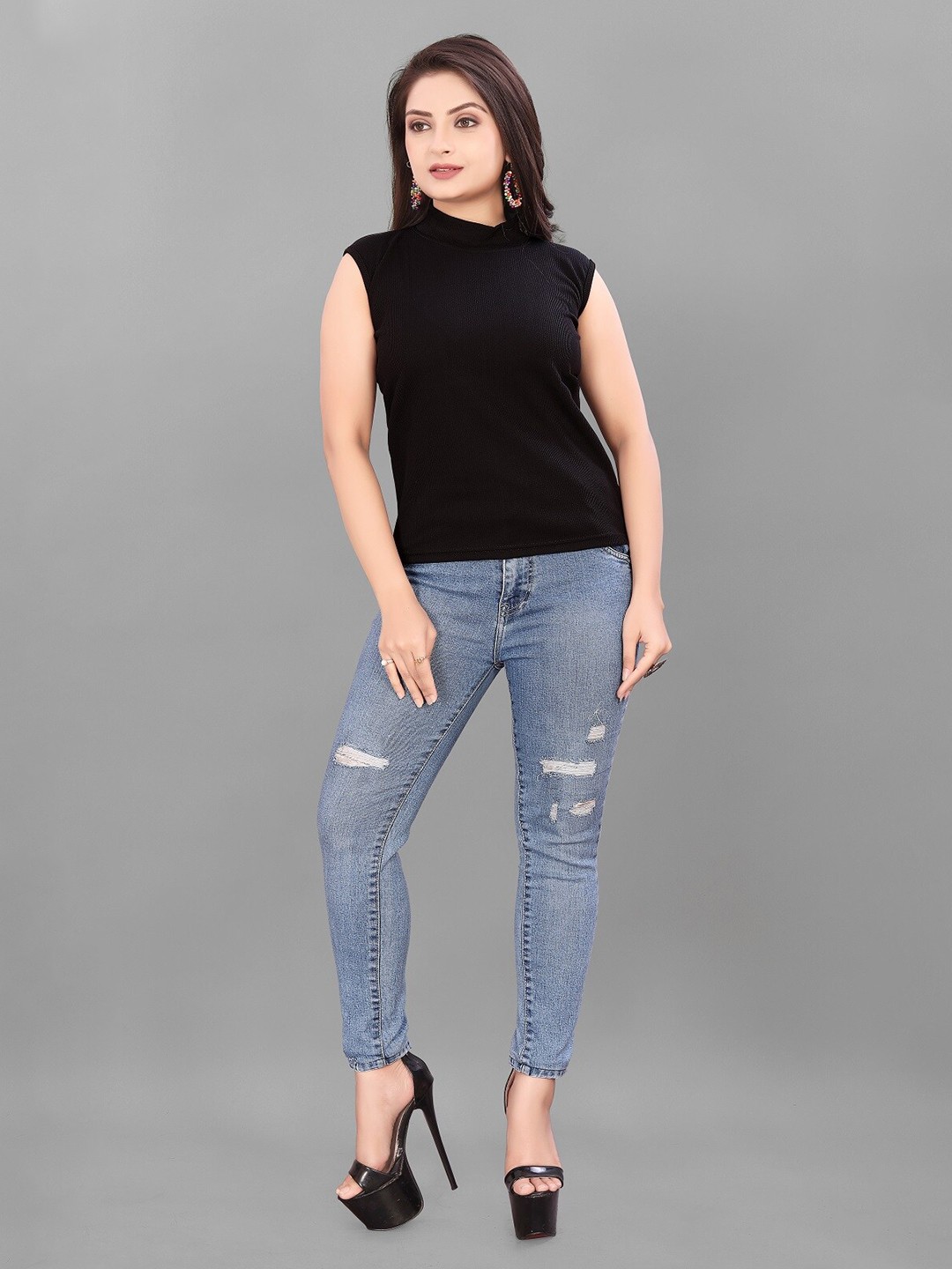 

BAESD High Neck Sleeveless Regular Top, Black
