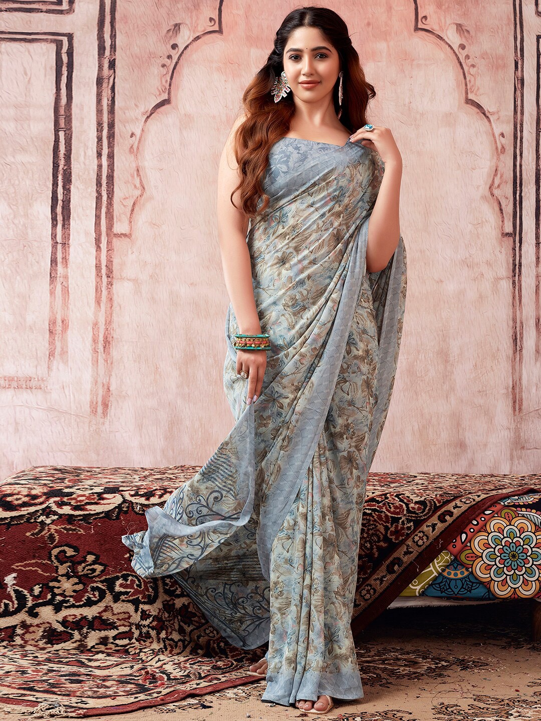 

KALINI Floral Printed Saree, Blue