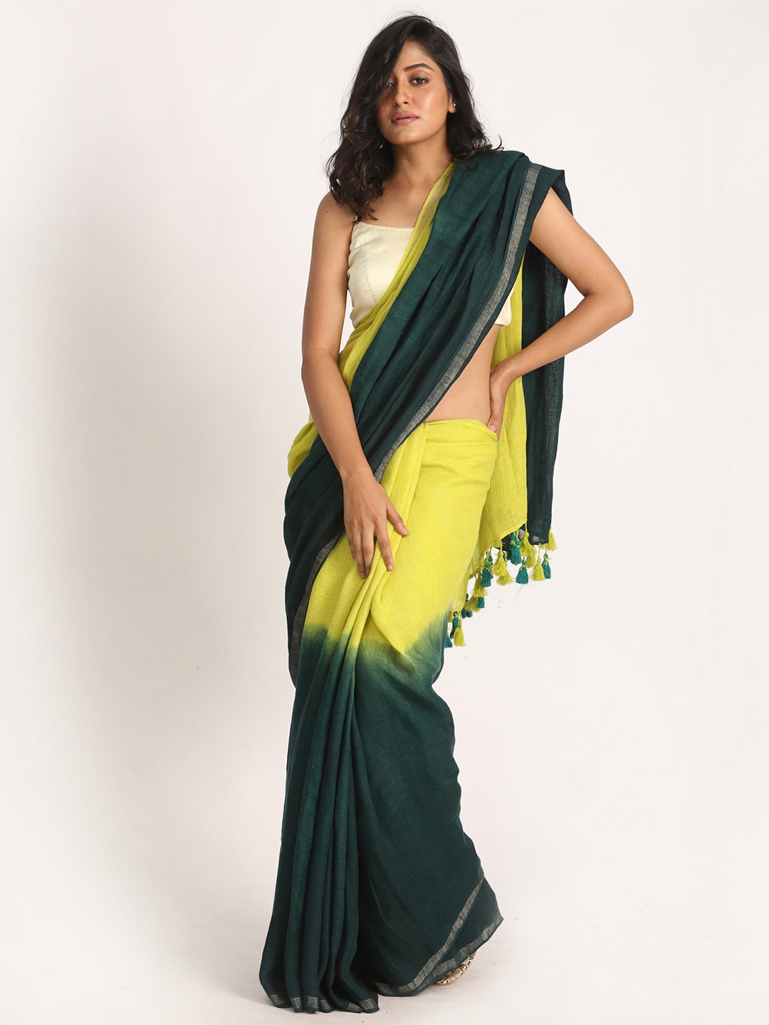 

Angoshobha Ombre Zari Pure Linen Saree, Green