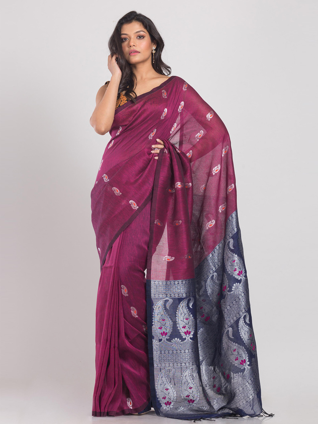 

Angoshobha Ethnic Motifs Woven Design Zari Pure Linen Saree, Purple