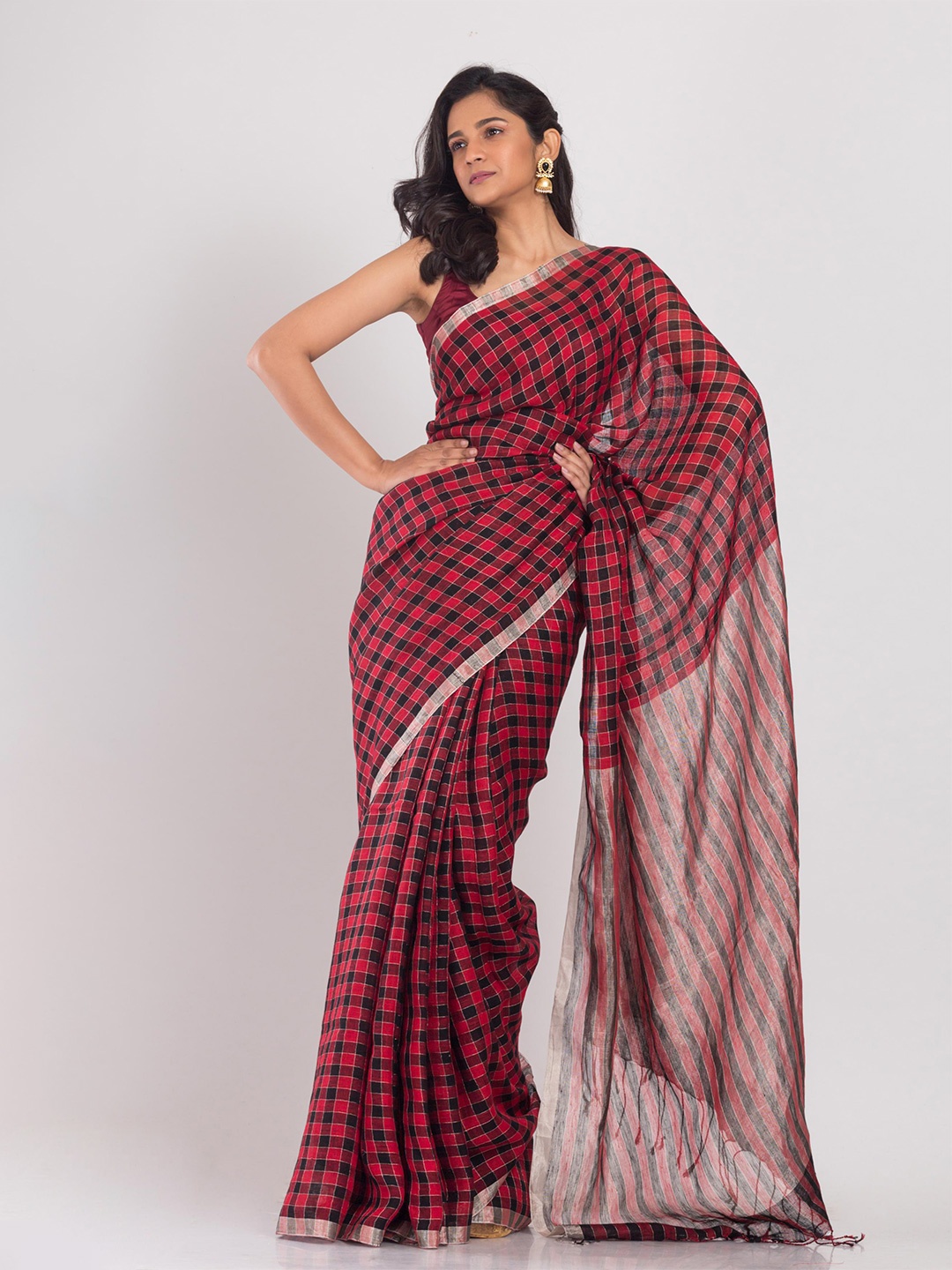 

Angoshobha Checked Woven Design Zari Pure Linen Saree, Red