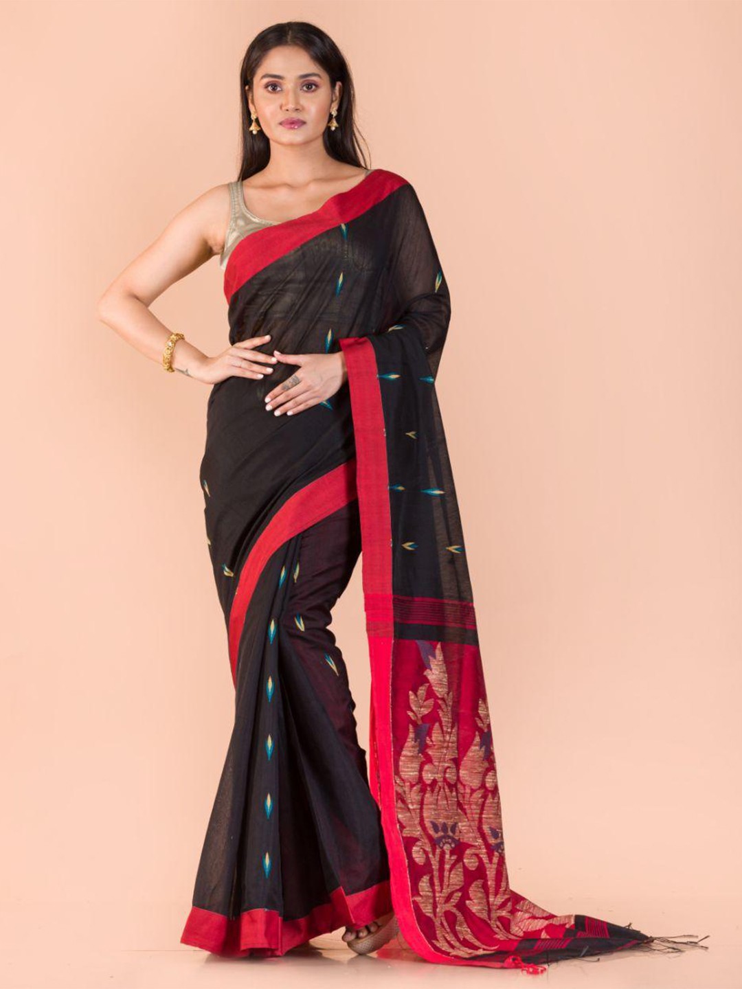

Angoshobha Ethnic Motifs Woven Design Silk Cotton Jamdani Saree, Black