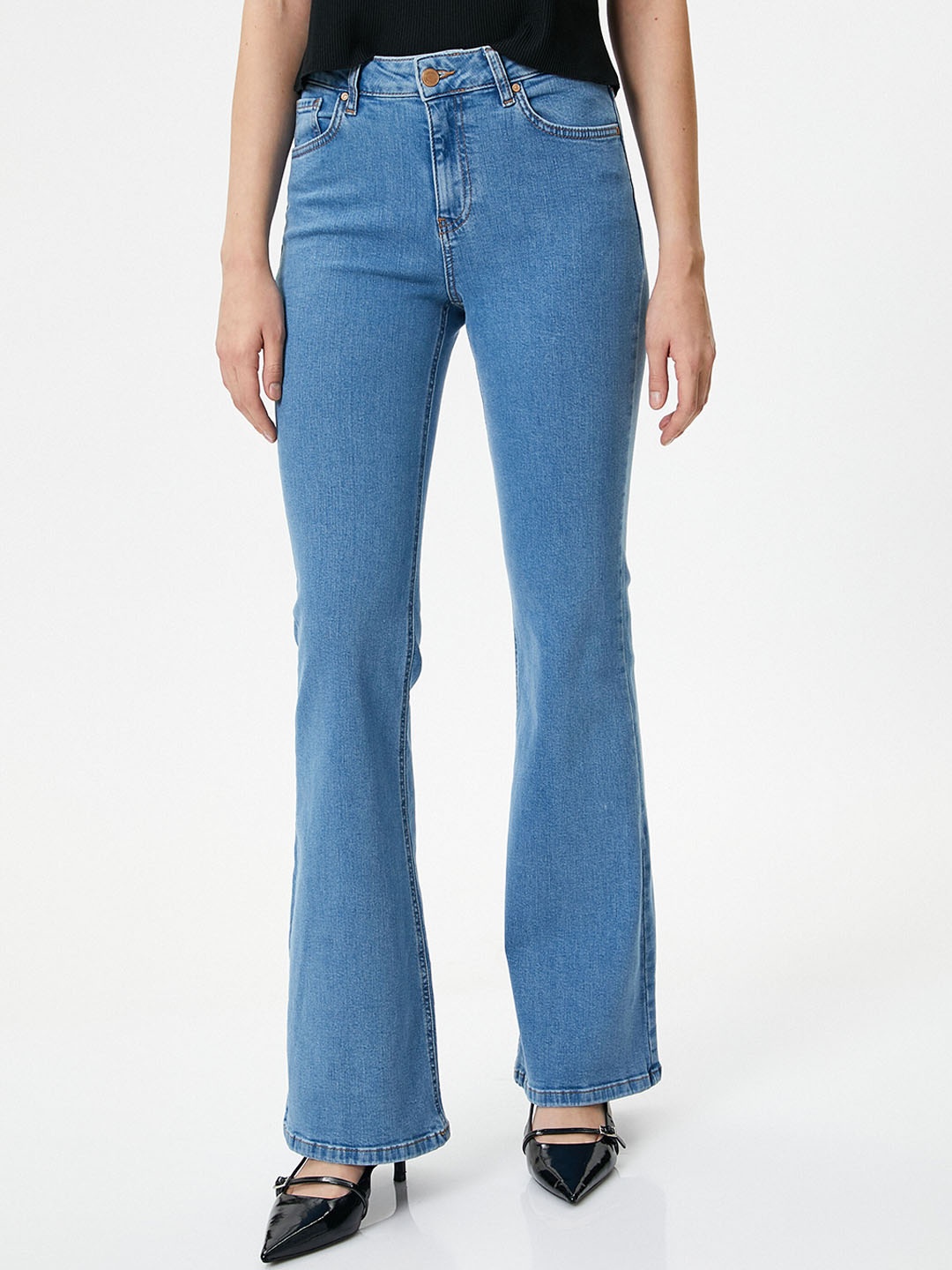 

Koton Women Mid Rise Bootcut Cotton Jeans, Blue