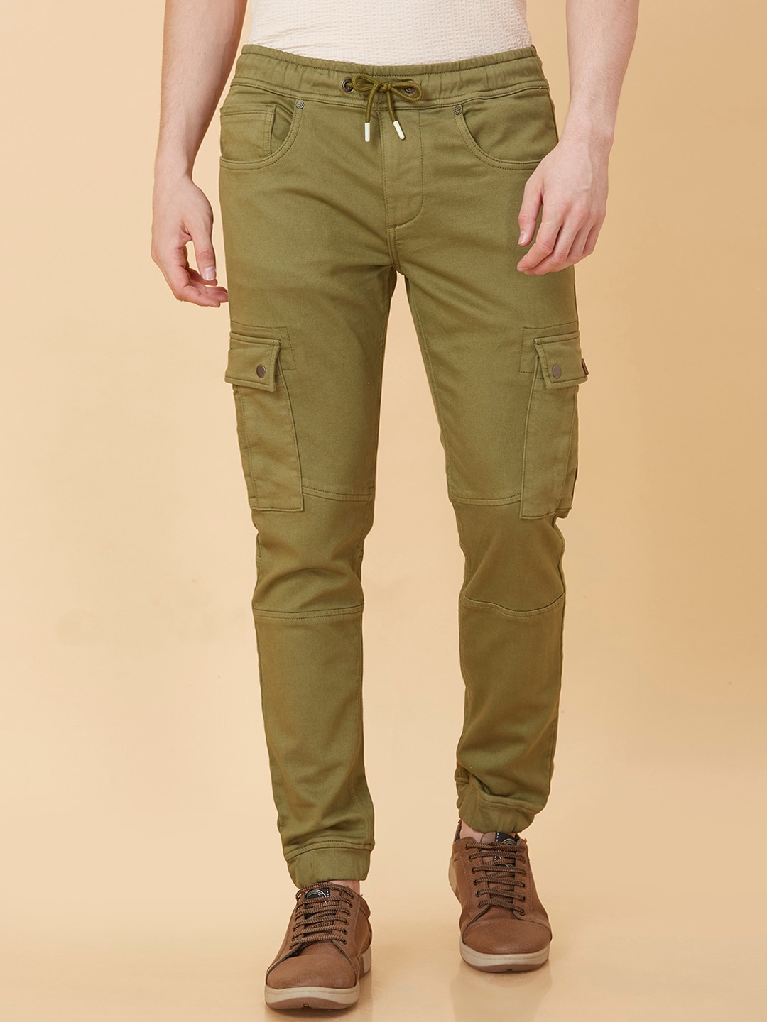 

Being Human Men Mid-Rise Cargo Jogger, Olive