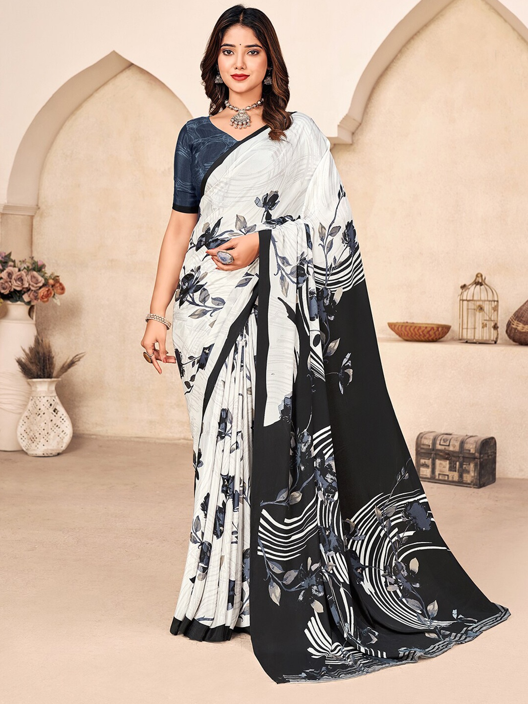 

Mitera White & Black Floral Printed Saree