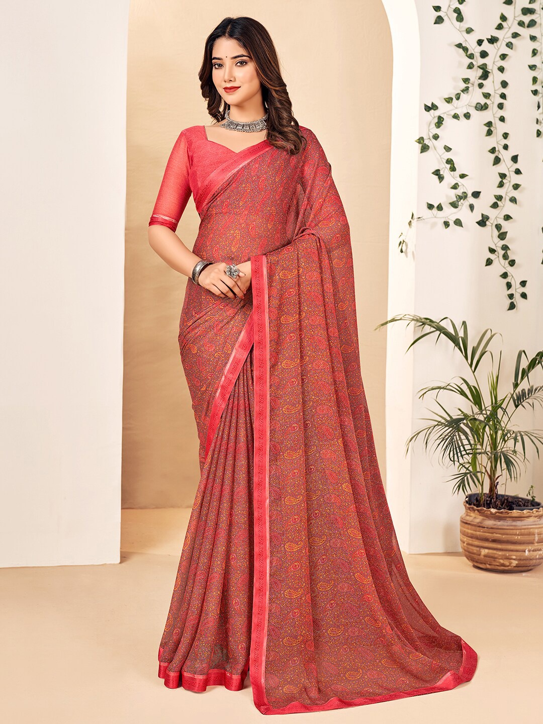 

Mitera Pink & Grey Paisley Printed Sungudi Saree