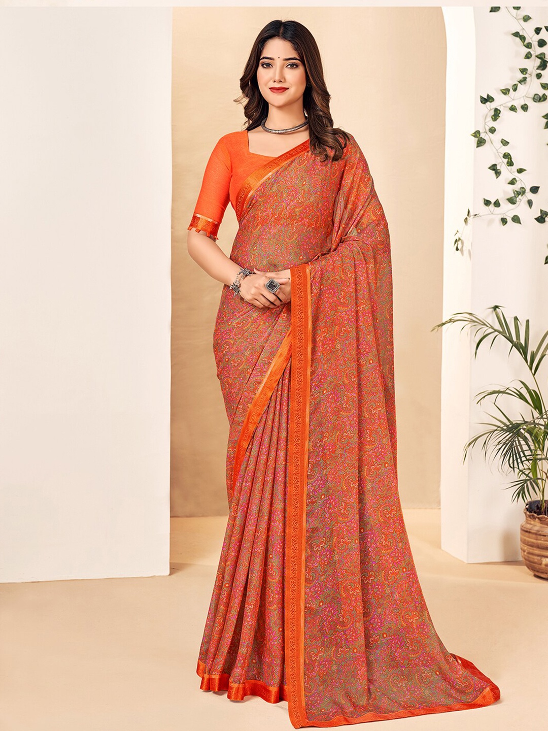 

Mitera Rust & Green Paisley Printed Sungudi Saree