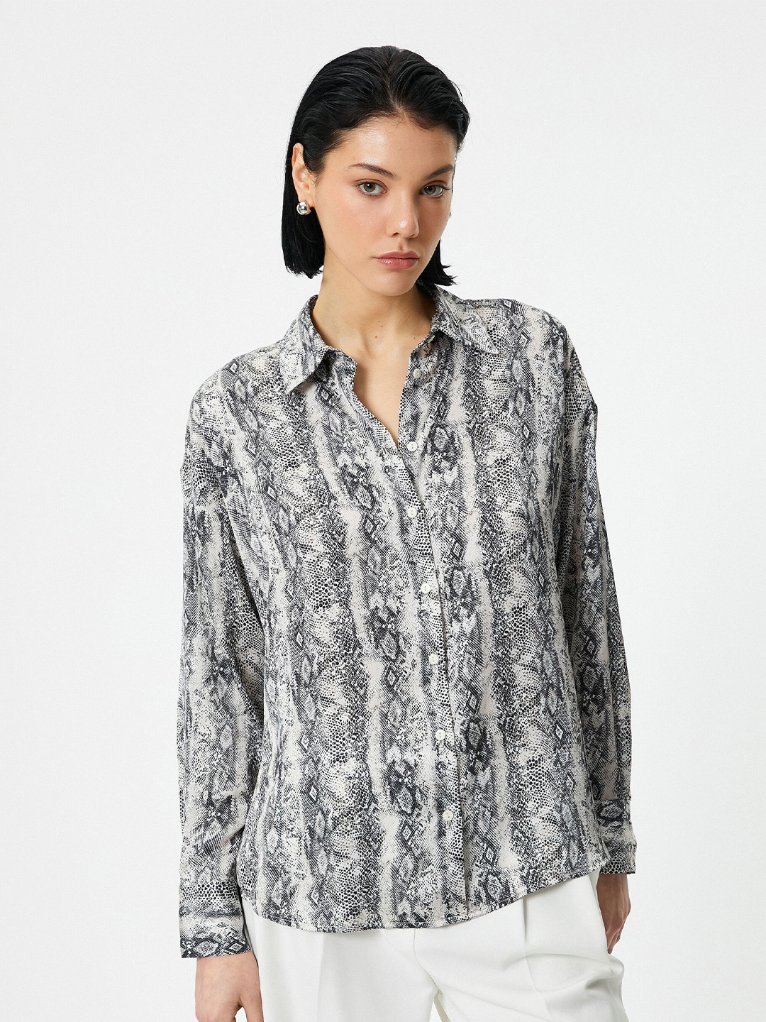 

Koton Abatract Printed Casual Shirt, Black