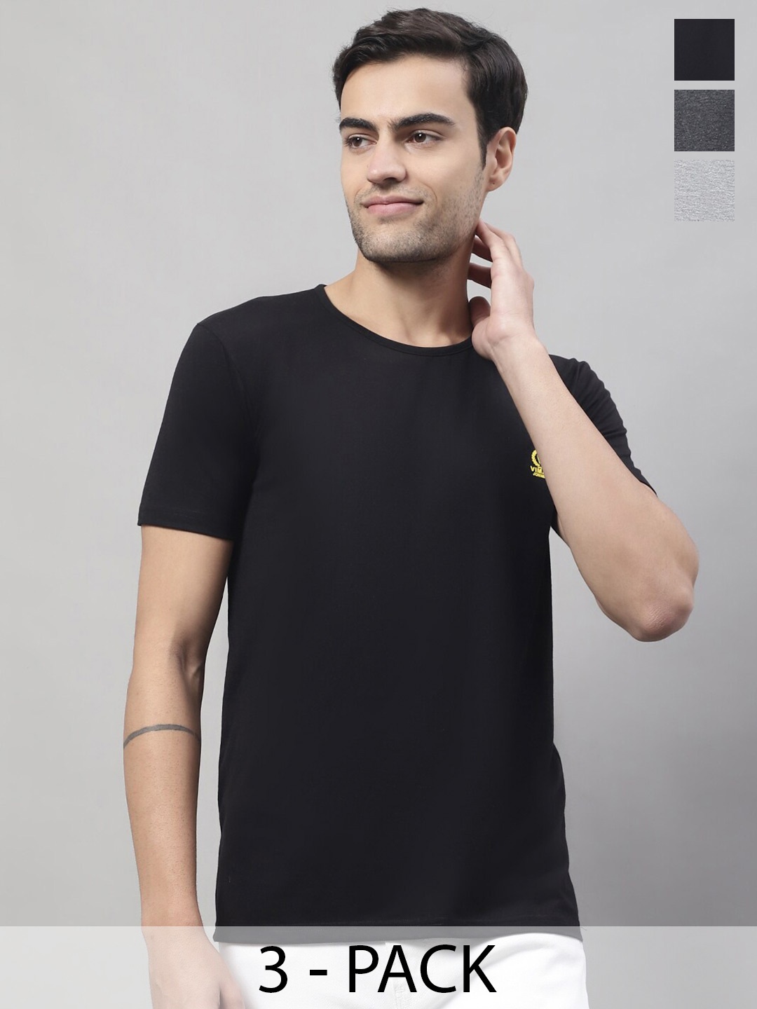 

VIMAL JONNEY Pack of 3 Round Neck Sort Sleeves Cotton T-shirt, Black