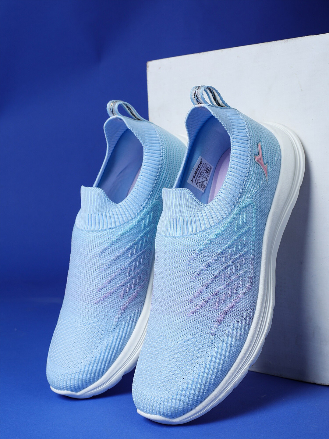

ABROS Women Textured Slip-On Running Shoes, Blue