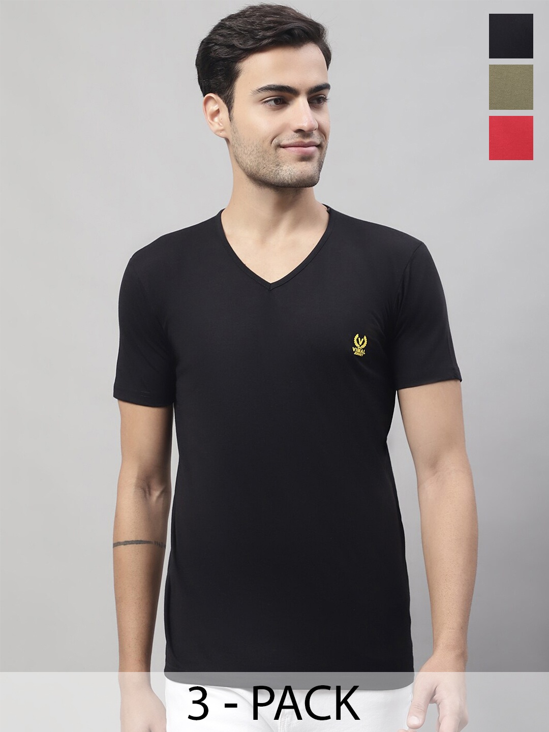 

VIMAL JONNEY Pack Of 3 V-Neck Cotton Regular Fit T-shirts, Red