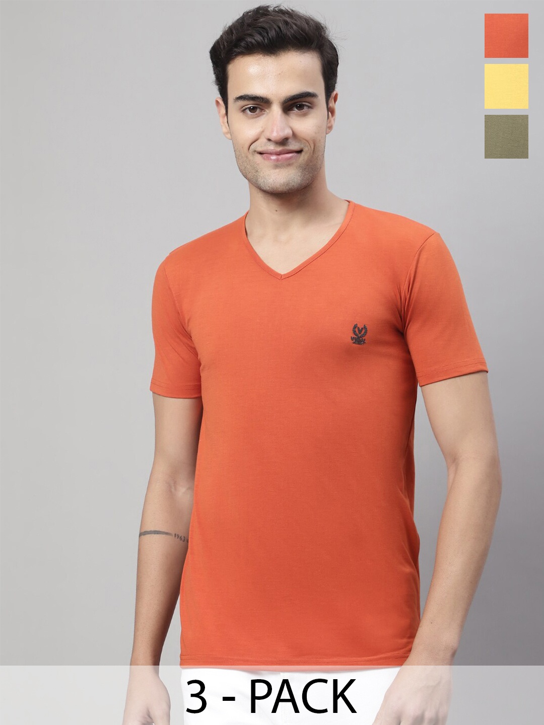 

VIMAL JONNEY Pack Of 3 V-Neck Cotton T-shirt, Orange