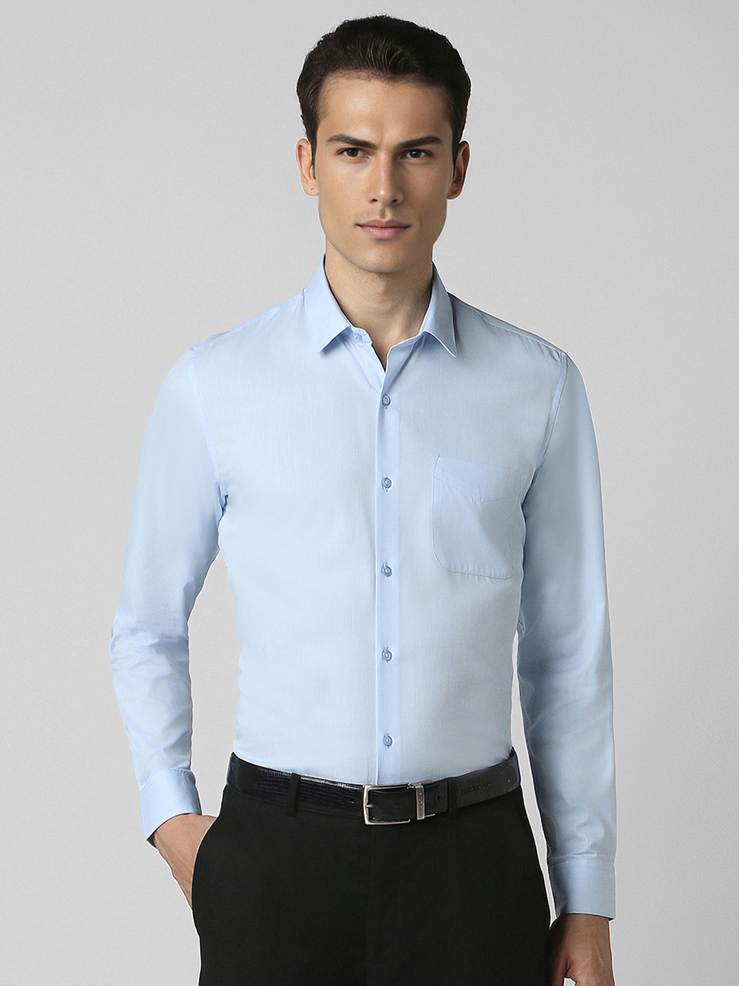 

Peter England Men Slim Fit Opaque Formal Shirt, Blue