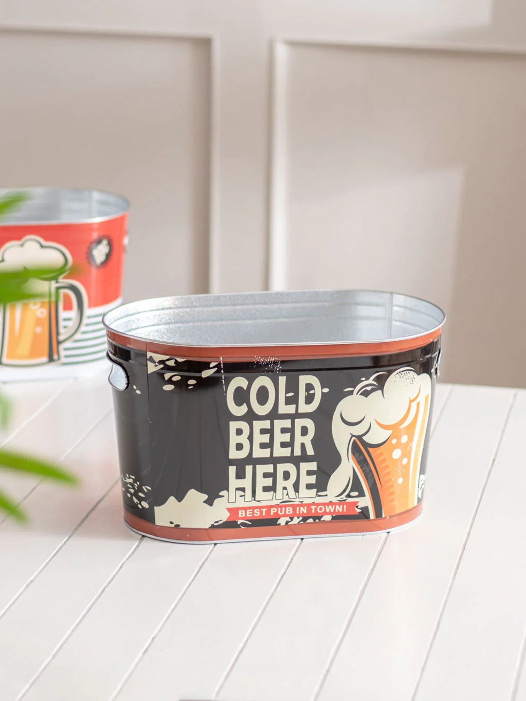 

THEDECORKART Black Printed 'Cold Beer Here' Beverage Tub