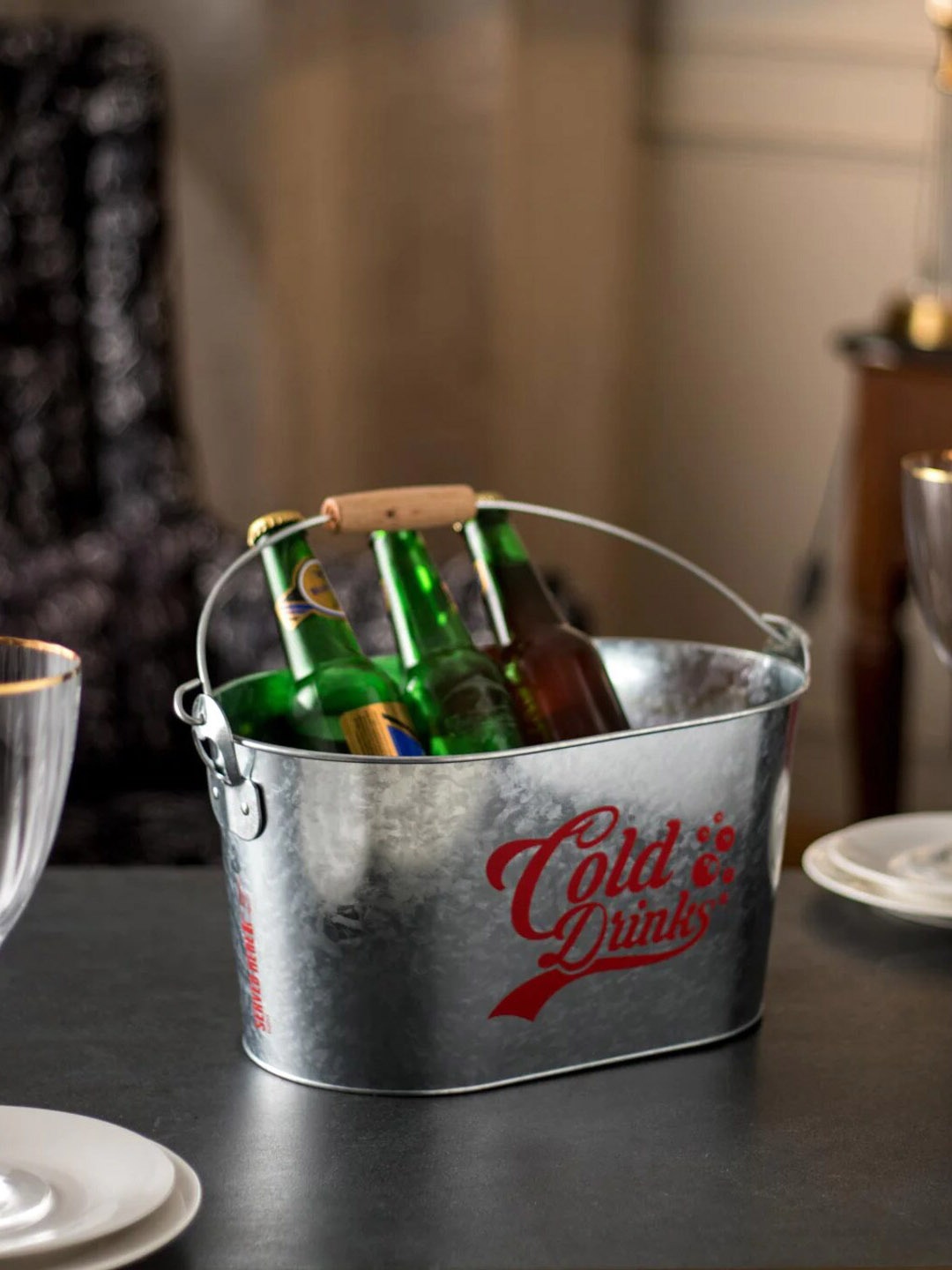 

THEDECORKART Sliver & Red Printed Steel Beverage Tub, Silver