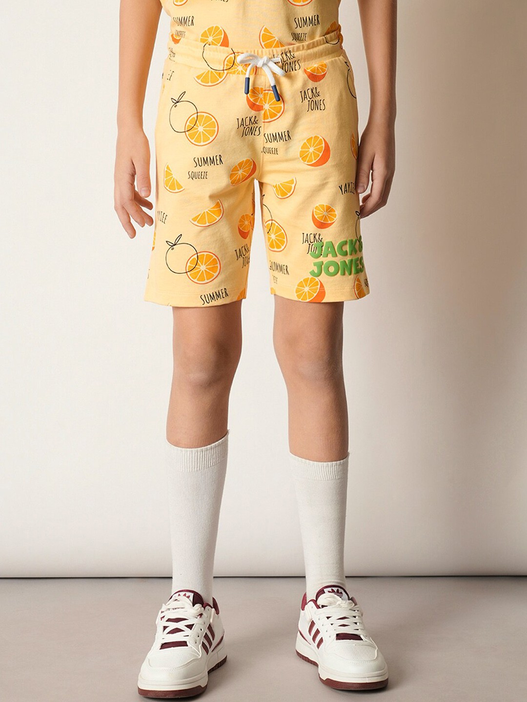 

Jack & Jones Junior Boys Mid-Rise Conversational Printed Pure Cotton Shorts, Orange