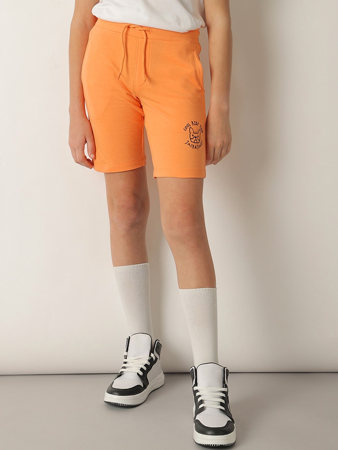 

Jack & Jones Junior Boys Mid-Rise Cotton Regular Shorts, Orange