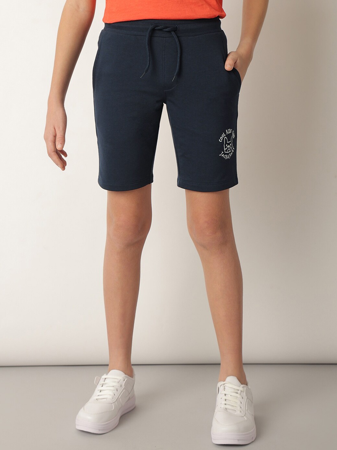 

Jack & Jones Junior Boys Mid-Rise Pure Cotton Shorts, Navy blue