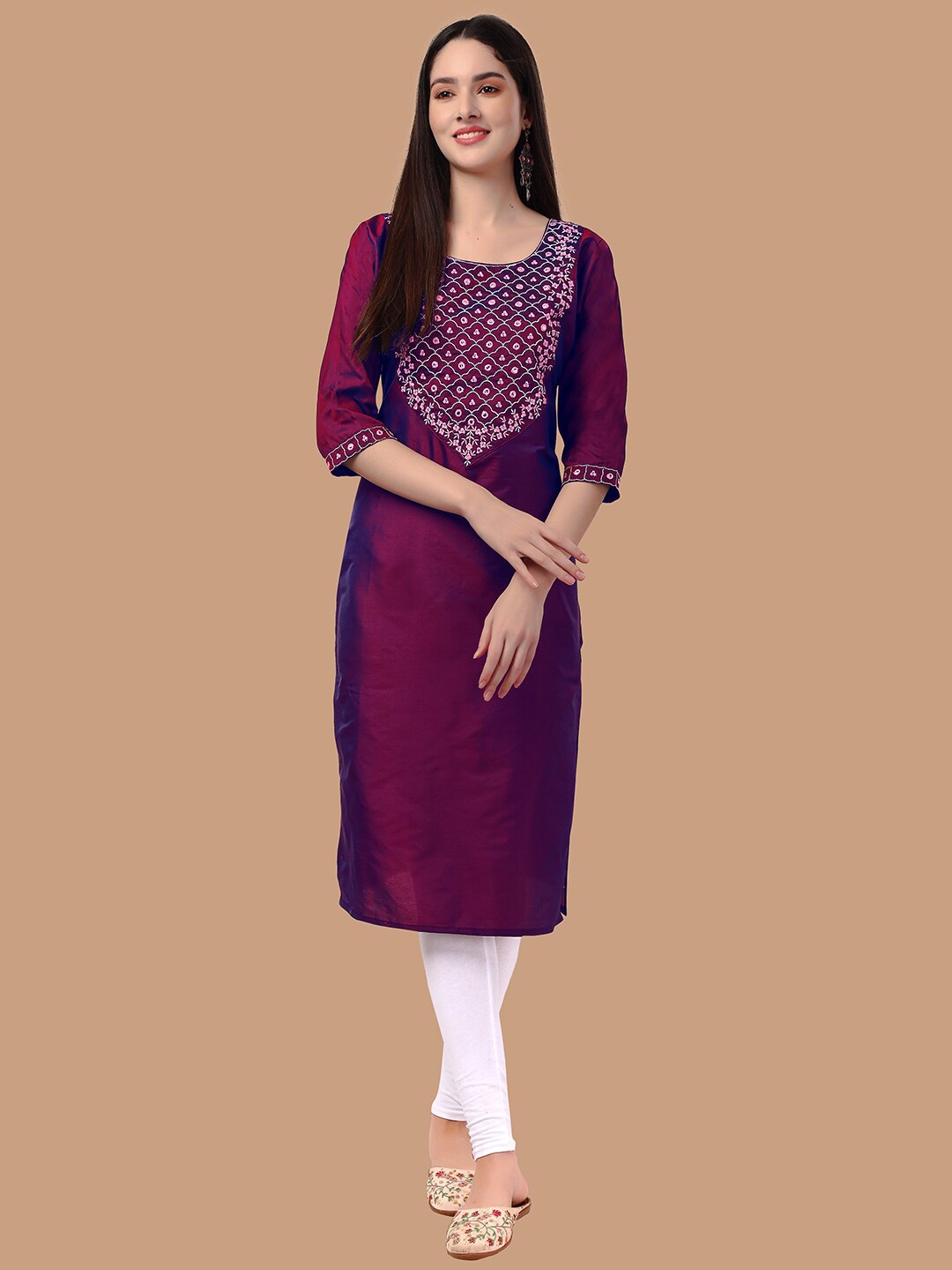 

FORKEY Yoke Design Thread Work Straight Kurta, Purple